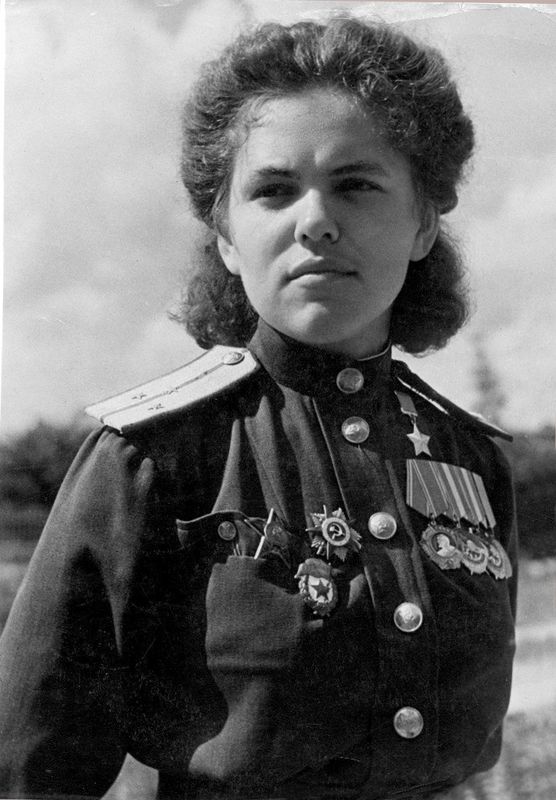 Война в воздухе. Ястребы и соколы