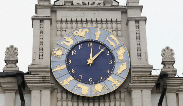 Самые необычные часы Москвы