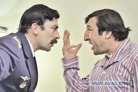 Двух мужчин расстреляли после ссоры у грузинского ресторана в элитном коттеджном посёлке Подмосковья.