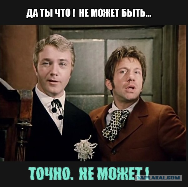 Прохожая поцеловала Путина на Арбате