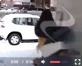 Этаждети, они просто играют