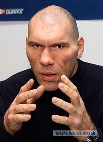 Все в порядке - сиськи все еще правят миром