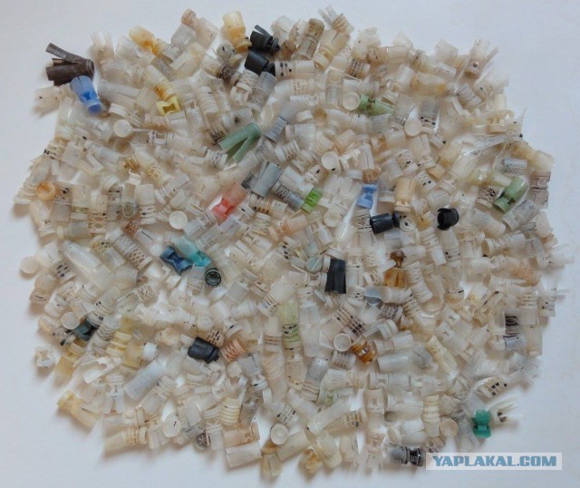 35  мешков пластикового мусора
