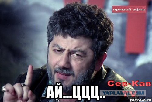 «На фоне русских мужчин они выглядят здоровыми». Уралочки флиртуют с иностранцами, несмотря на скандалы в сети