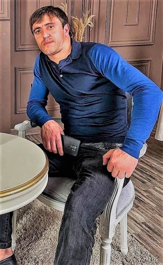Избивал новобранцев