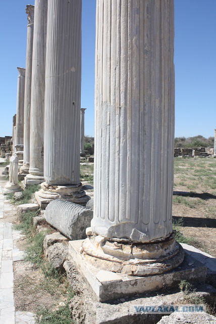 Египетский морок. Строительство колоссов, Сфинкса, пирамид на заре эры фотографий в 19 веке.