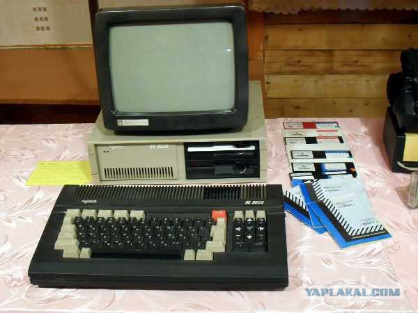 Электробытовые приборы времён СССР