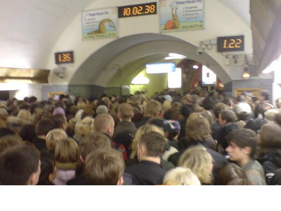 Ст. метро "Петроградская"