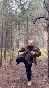 О том, как Лео и Гена проεβ@ли обед
