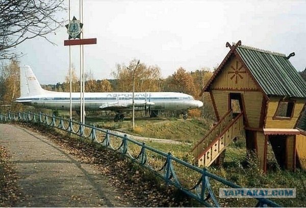 Дарите детям самолёты!