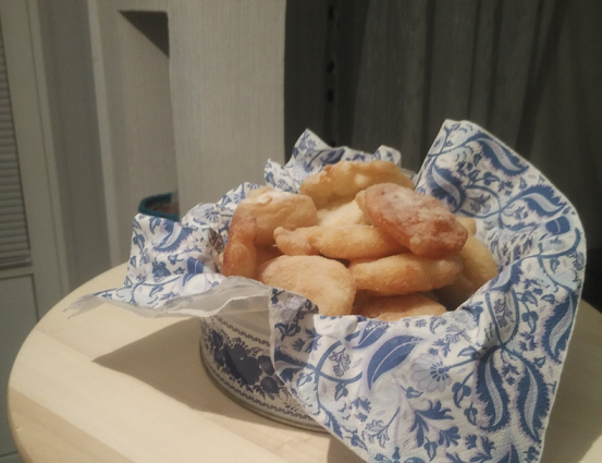 Горячие непорочные пышки