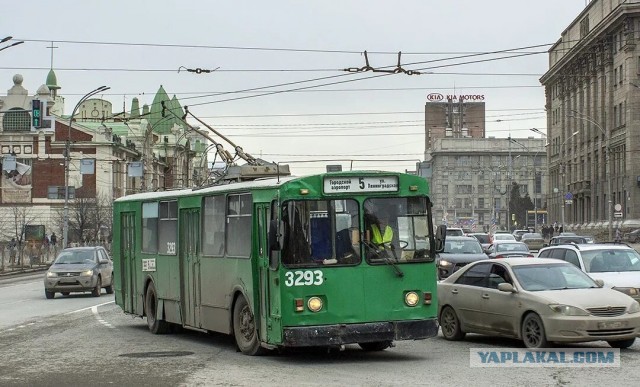 В Мариуполе запущены первые троллейбусы