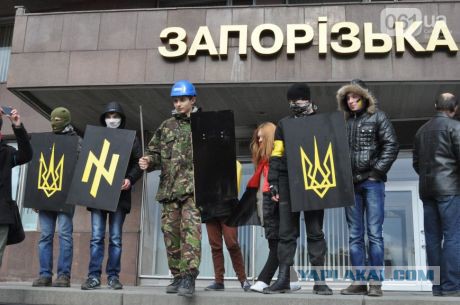 Вандализм на памятниках Воинской Славы в Днепре