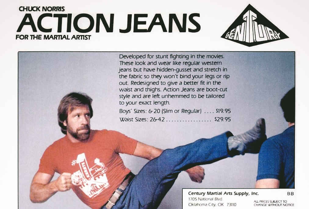 9. Чак Норрис рекламировал модель джинсов под названием Action Jeans.