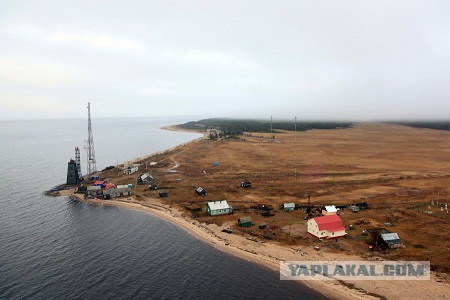 Парень бросил девушку на необитаемом острове Мудьюг