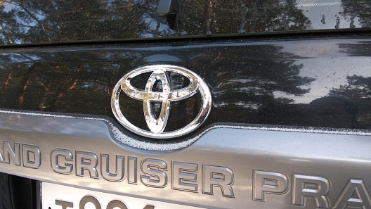 Ничего не предвещало, или Как тетя на Круизере выехала с парковки