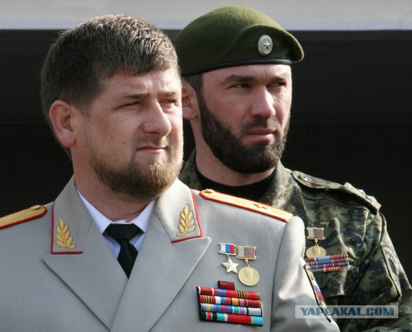 Это вам за пацанов!