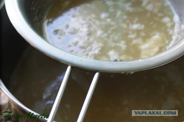 Холодец, С говядиной, свининой и курицей
