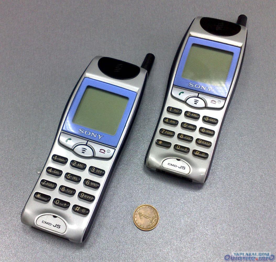 Мобильные 2000 годов. Sony Ericsson j5. Сотовый сони 2000. Sony cmd-j5. Телефон Sony cmd-j5.