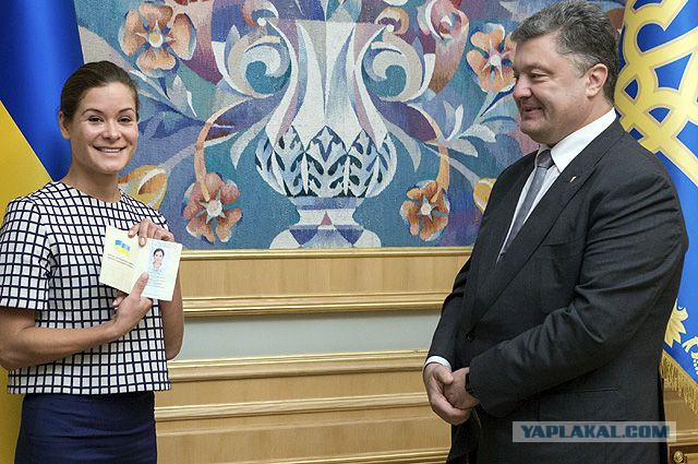 Собчак попросила у Киева разрешение посетить Крым‍