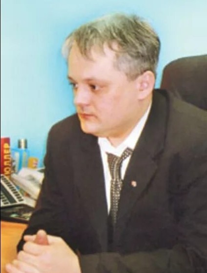 Да как же так? Внезапно оказалось, что в стране нет своих, простейших конденсаторов и резисторов...