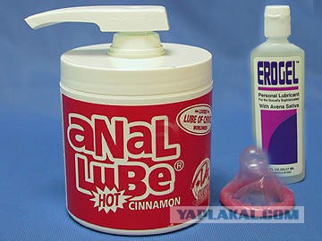 Две бабы в Челябинске решили проехать под мостом одновременно и встряли