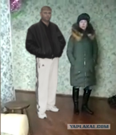 "Ты кто вообще такой": хозяева квартиры с кулаками выгнали арендаторов за шумную вечеринку