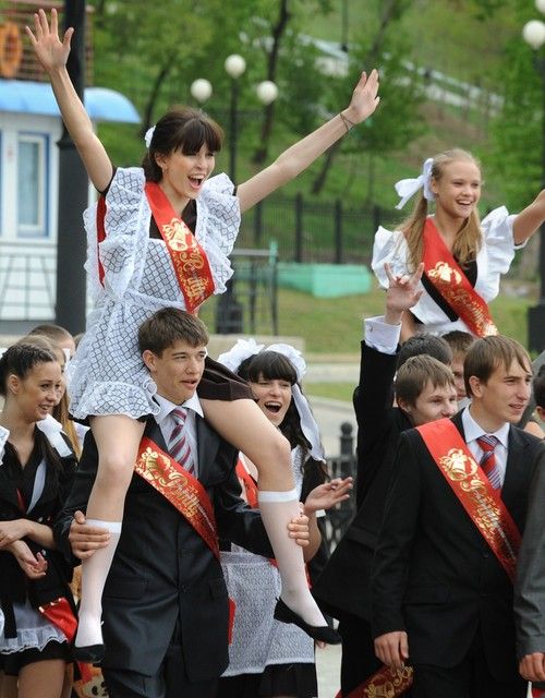Последний звонок 2009: Выпускницы