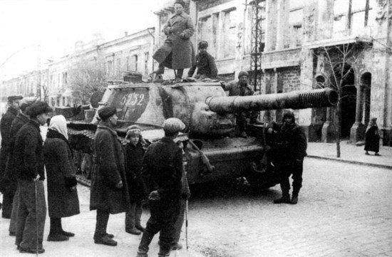 Эвакуация гитлеровцев из Севастополя.