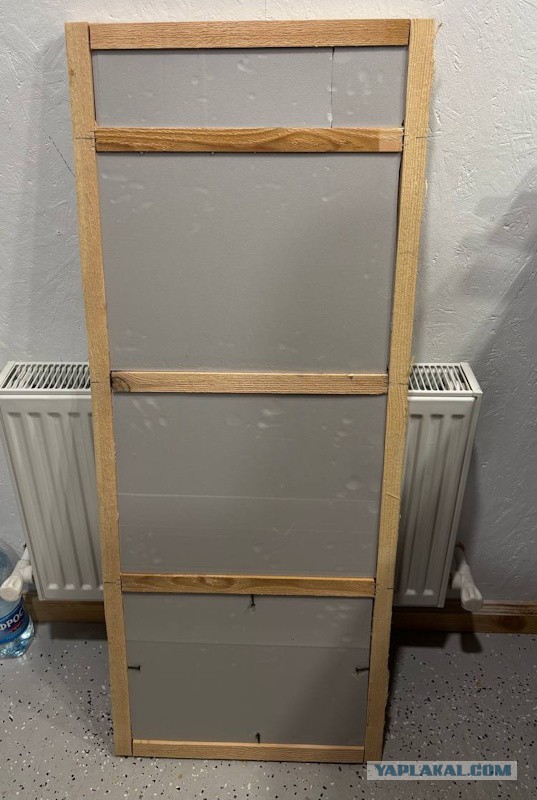 Котодом на четыре комнаты.