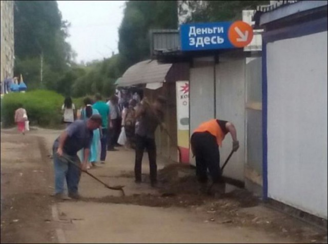 Надписи от тех, кто точно знает, как приковать наше внимание