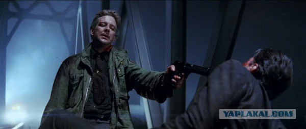 Desert Eagle: самый бесполезный пистолет в мире