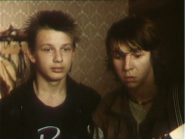 Куда пропал Федор Дунаевский, исполнивший роль Ивана Мирошникова в фильме «Курьер»