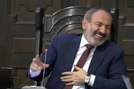 МВД Азербайджана показательно жестко задержало русских за «транзит наркотиков и онлайн-мошенничество»