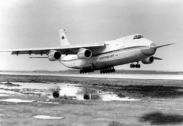 24 декабря 1982 года: В небо поднялся «Руслан». Рождение легенды советской авиации