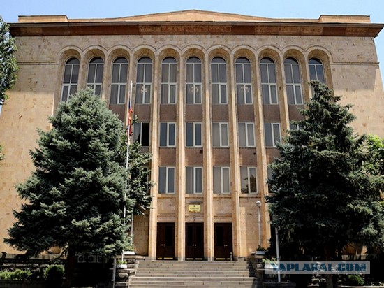 Конституционный суд Армении признал законными обязательства по Международному уголовному суду