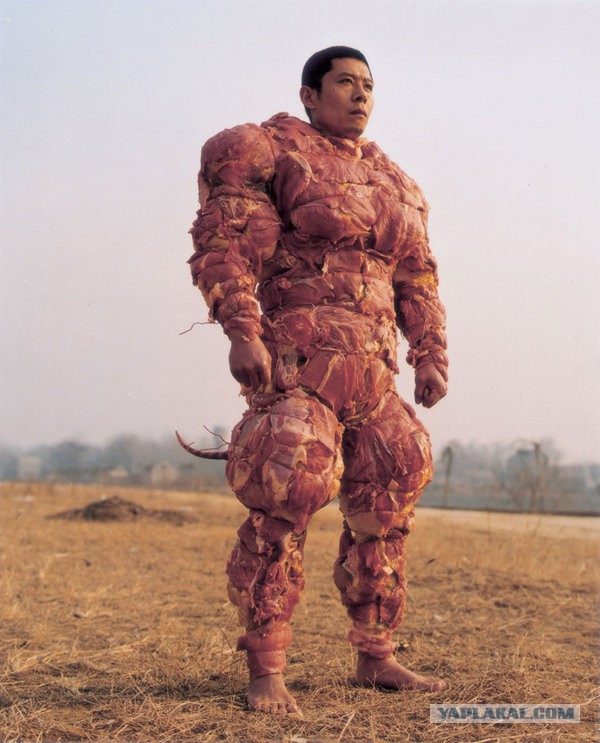 В Португалии владелец кебабной отбился от 50 грабителей при помощи ножа