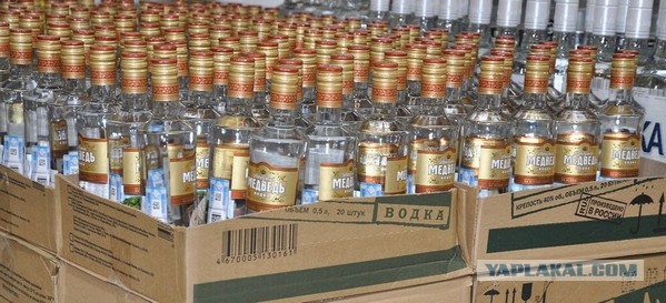 В Киеве открыли кафе с обнаженными официантами