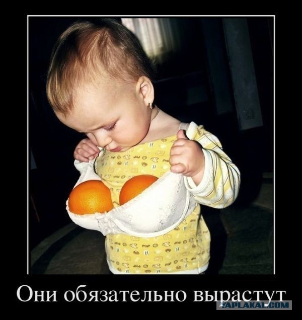 Пляж. Топлес. Дети.