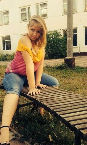 Дуры, хватит выёживаться перед фотиком