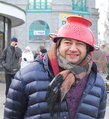 В Полтаве демонтировали памятник русскому полководцу Александру Суворову