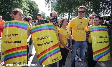 Крымчанка украинцам: "мы были вашими гражданами?"