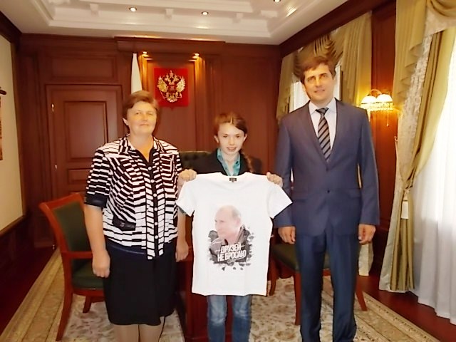Путин: "Друзей не бросаю"