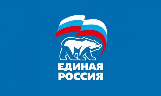 Папа смог или замена песочницы на детской площадке