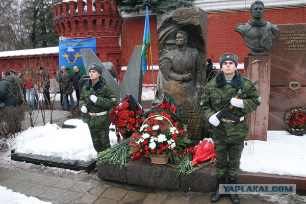 День ВДВ. То что остается за кадром.