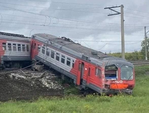 Большегруз столкнулся с поездом во Владимирской области. Есть погибшие
