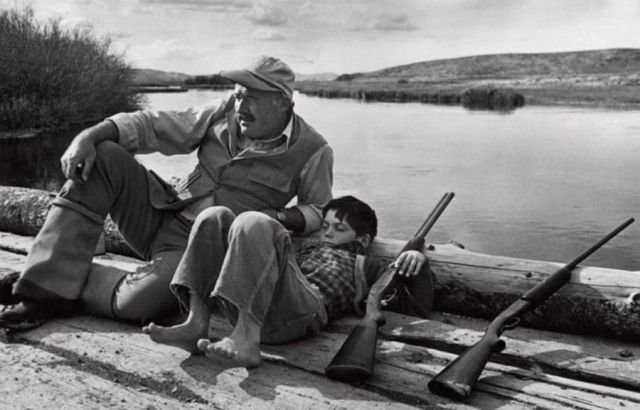 Лица, события, эпохи: редкие исторические фотографии, которые перенесут вас в другое время