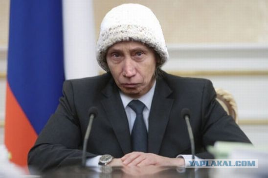 Путин держит Порошенко за Боинг