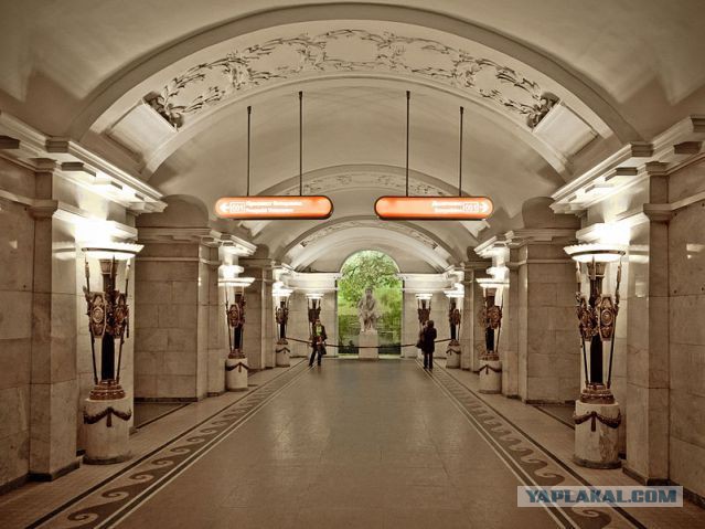 чем поразили иностранцев фотографии пустых станций метро. Смотреть фото чем поразили иностранцев фотографии пустых станций метро. Смотреть картинку чем поразили иностранцев фотографии пустых станций метро. Картинка про чем поразили иностранцев фотографии пустых станций метро. Фото чем поразили иностранцев фотографии пустых станций метро