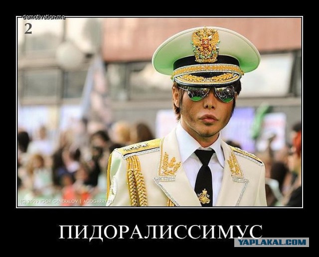 Солдат шьет - служба идет